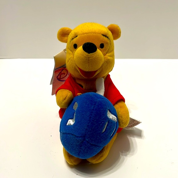 Disney Store Mini Bean Bag Winnie The Pooh Hanukkah 8" With Tag - Picture 1 of 6